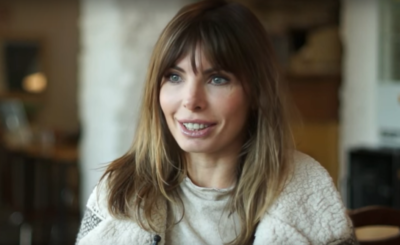 Agnieszka Dygant w bikini na portalu Instagram. Niania z serialu TVN nadal rozpala zmysły. Ostatnio mogliśmy ją podziwiać w filmie Vegi "Kobiety mafii".
