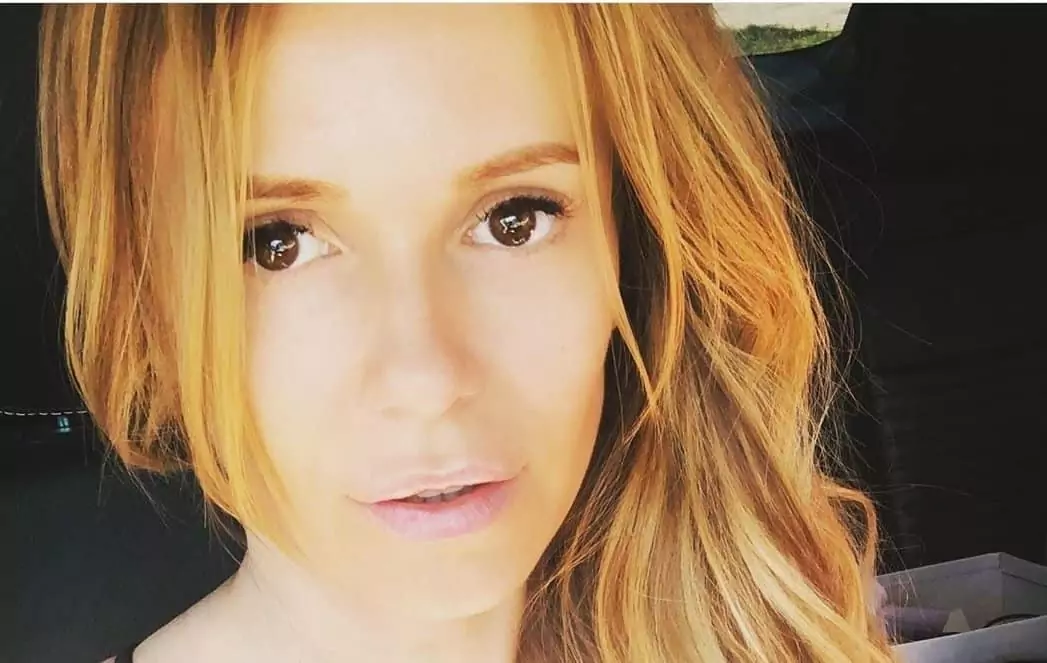 Doda (Dorota Rabczewska) zamieściła wideo pary uprawiającej seks. Wokalistka Virgin cała sytuację opublikowała na portalu instagram.