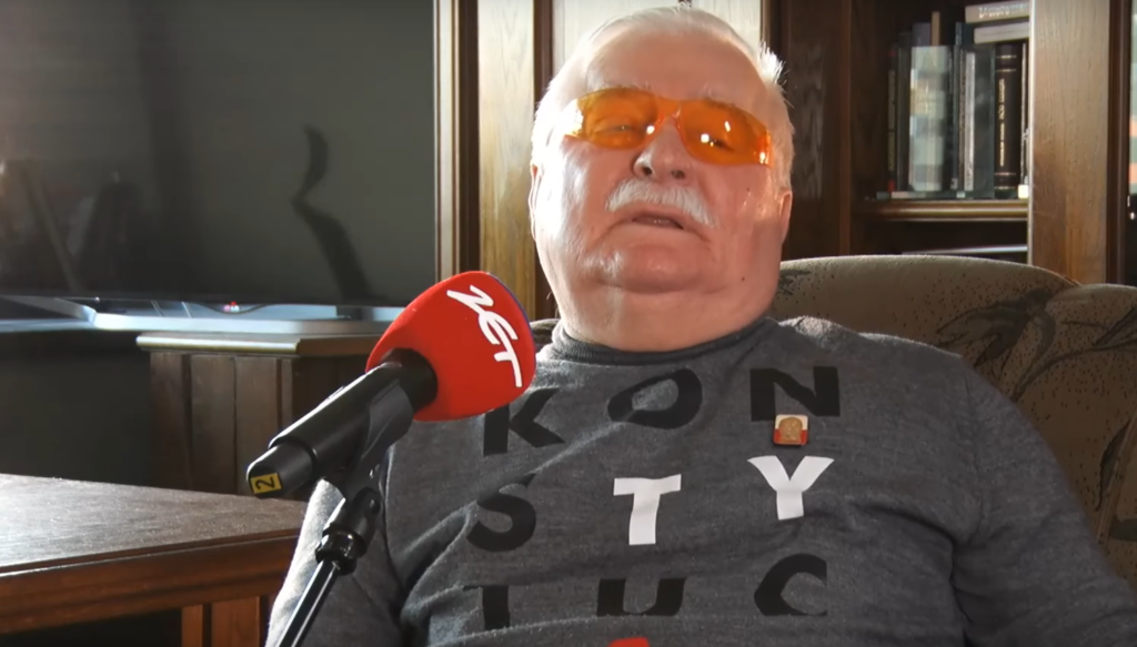 Lech Wałęsa ponownie szaleje, były prezydent publicznie na Facebooku odmówił poparcia dla PO, zadeklarował za to poparcie dla PSL.