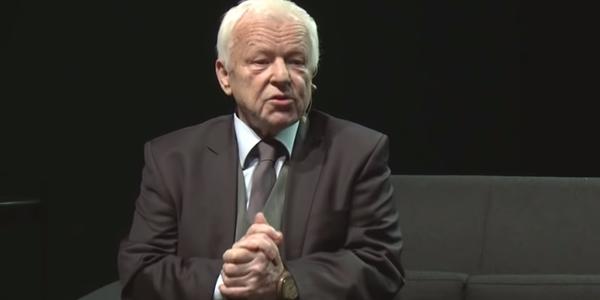 Marian Opania ostro o PiS - zaatakował braci Kaczyńskich. Aktor niedawno wypowiedział się na temat związany z bieżącymi wydarzeniami w polskiej polityce