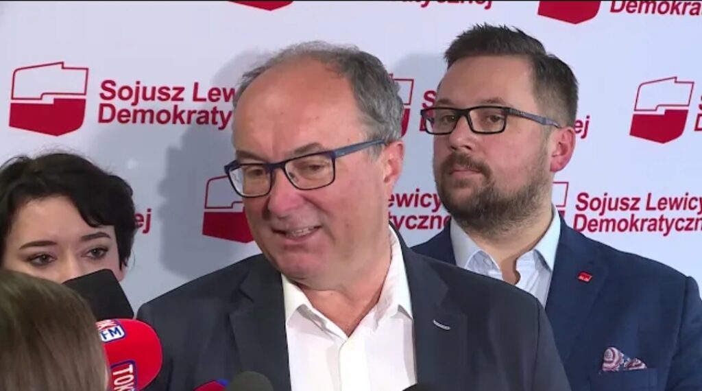 Koniec SLD (Sojusz Lewicy Demokratycznej): Włodzimierz Czarzasty (SLD) i Robert Biedroń (Wiosna). Trzeba napisać,  że w tej...