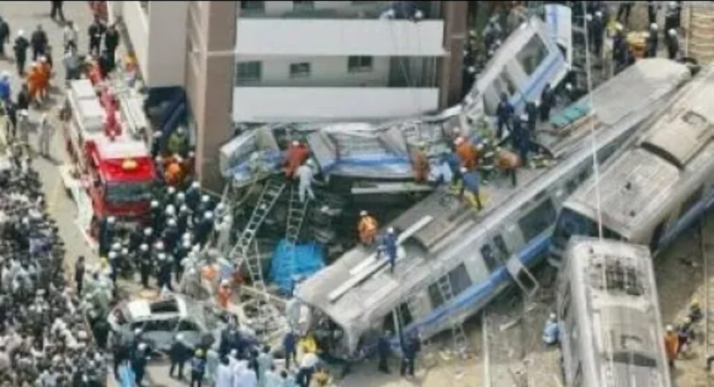 Katastrofa kolejowa pociągu. Włochy są w szoku. Z nieznanych na ten moment przyczyn doszło do olbrzymiej katastrofy kolejowej we Włoszech.