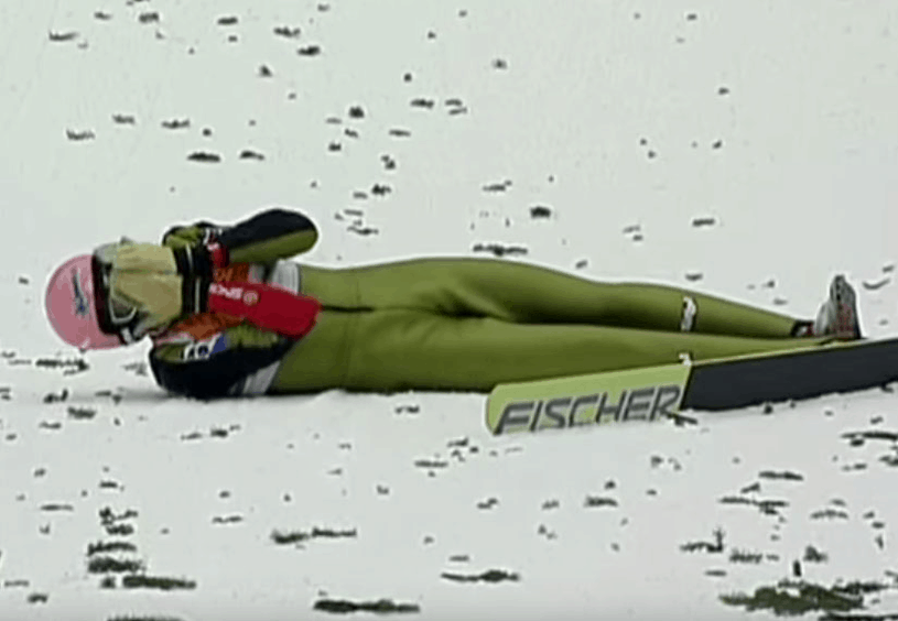 O tej porze roku skoki narciarskie sa na topie,w 2016 roku Lukas Mueller zaliczył upadek na skoczni w efekcie paraliż przypieczętował koniec jego kariery