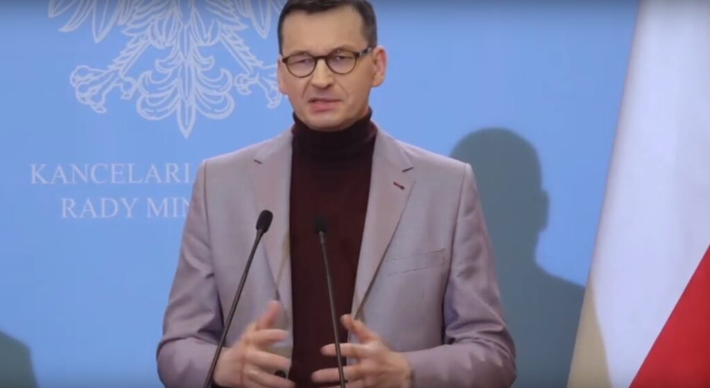 Koronawirus w Polsce: Rząd zapowiedział zmiany w zasadach przemieszczania się, kolejne modyfikacje dotykają już wprowadzone zaostrzenia/ screen YouTube