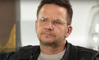 Bartek Topa znany z serialu "Pod Powierzchnią" telewizji TVN, przeżył tragedią - śmierć dziecka, jego syn umierał mu na rękach