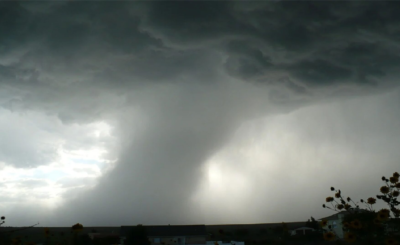 IMGW opublikowało specjalny artykuł, który ma przybliżyć temat trąb powietrznych. Wraz z artykułem pokazana została także "aleja tornad w Polsce"