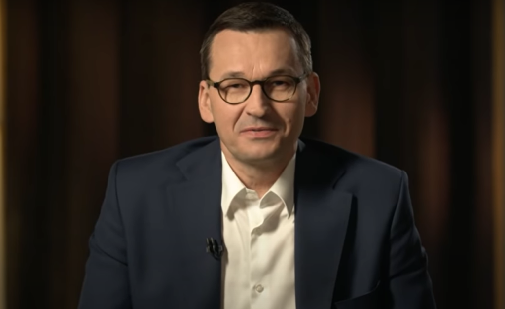 Siostrzeniec Morawieckiego wyznał że należy do LGBT, siostra premiera skomentowała sytuację premier Mateusz Morawiecki (PiS) z pewnością nie jest zadowolony