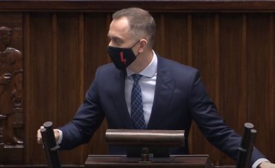 Cezary Tomczyk, szef klubu parlamentarnego Koalicji Obywatelskiej zaatakował rząd, TVP oraz Jarosława Kaczyńskiego. Bardzo mocne słowa