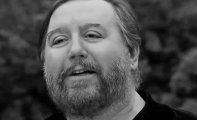 Śmierć Dariusza Gnatowskiego aktora serialu "Świat według Kiepskich" była szokiem, jak teraz wygląda jego grób? Dziennikarze SE to sprawdzili