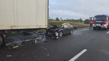 Tragiczne wieści nadeszły z samego rana. Nie żyją trzy osoby w tym dziecko. Dramat wstrząsnął Polską