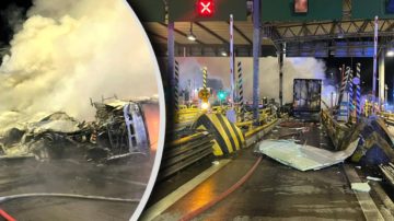 Koszmar na polskiej trasie. TIR staranował bramki na A2 i stanął w płomieniach. Śmierć na miejscu, ruch sparaliżowany