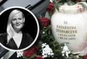 Niebywałe sceny na pogrzebie Kasi Stoparczyk. Wszyscy patrzeli tylko na to