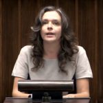 Posłanka Koalicji Obywatelskiej Klaudia Jachira wstrząsnęła sceną polityczną, ogłaszając we wtorek, że została zawieszona w prawach członka