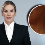 Marta Nawrocka od blisko dwóch miesięcy pełni funkcję Pierwszej Damy RP. Media zachwycają się jej klasą, stylem i elegancją,