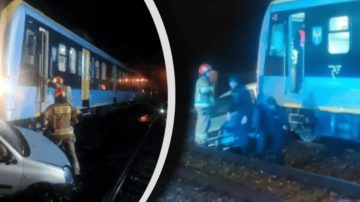 Zatrzymała auto na torach i uciekła. W samochodzie spał pasażer. Mrozi krew w żyłach