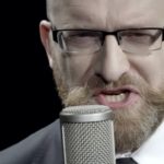 Grzegorz Braun, poseł do Parlamentu Europejskiego, znalazł się wśród laureatów Nagrody Pokoju i Praw Człowieka przyznawanej przez Międzynarodową Fundację im. Emila Czeczko. To organizacja, którą eksperci od lat łączą z białoruskim aparatem propagandy i strukturami byłego KGB.