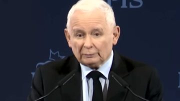 Kaczyński niespodziewanie wszedł na mównicę. Ogłosił to przed całą Polską – wielkie poruszenie