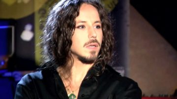 Michał Szpak nie czekał ani chwili. Pilnie podzielił się radością, płyną gratulacje