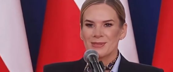 Dziś Marta Nawrocka jest pod stałą obserwacją opinii publicznej jako Pierwsza Dama RP. Zaczęto dokładnie analizować jej życiorys.