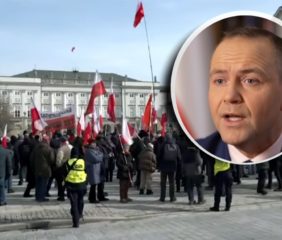 Wściekły tłum wyszedł na ulice Warszawy. Krzyczą w stronę Nawrockiego. Chcą jednego