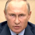 Wystarczyła jedna informacja z Moskwy, żeby temat eskalacji wrócił na nagłówki. Rosyjski wywiad zagraniczny przekazał we wtorek, że Wielka Brytania i Francja rozważają przekazanie Ukrainie broni jądrowej. Reakcja była natychmiastowa. Brytyjski rząd i Ukraina kategorycznie zaprzeczyły.