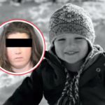 Ta historia wstrząsnęła opinią publiczną w USA. Dwuletni Frankie miał być pod opieką niani, ale przez wiele godzin pozostawał sam w samochodzie, przypięty w foteliku, bez jedzenia, wody i pomocy. Dziecko zmarło. Śledczy postawili opiekunce poważne zarzuty.