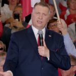 Jeszcze zanim padły konkretne propozycje ustaw, atmosfera była już napięta. W Katowicach Przemysław Czarnek nie tylko mówił o cenach paliw i energii, ale też ostro zaatakował politycznych przeciwników. W pewnym momencie emocje wyraźnie wzięły górę.