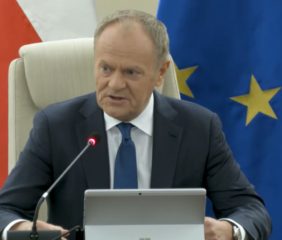 Donald Tusk ostro po wecie SAFE. „Musimy zastopować politycznych szaleńców”