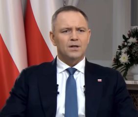 Trybunał Konstytucyjny odracza rozprawę. Nawrocki ma zabrać głos w sprawie sędziów