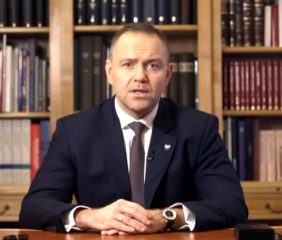 Prokuratura wszczęła śledztwo po interwencji w domu rodziny Karola Nawrockiego. Sprawą zajmuje się CBZC
