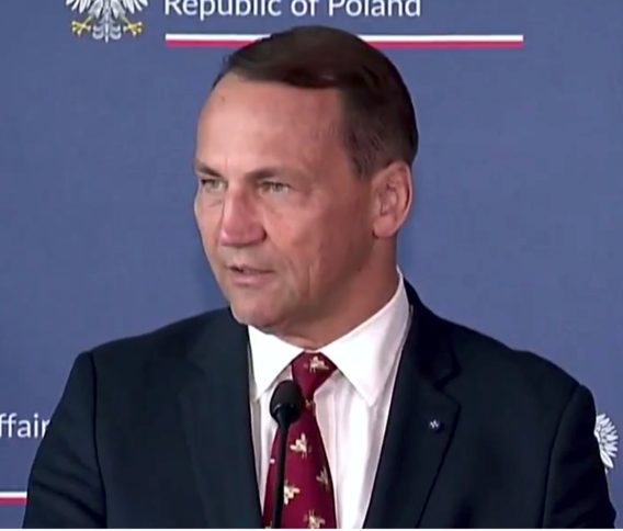 MSZ ostrzega przed podróżami na Kubę. Maksymalny poziom zagrożenia po słowach Trumpa