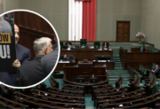 Awantura w Sejmie. Dariusza Mateckiego wykluczono z obrad po proteście z transparentem