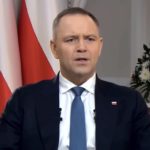 Już za kilkanaście dni zapadnie decyzja, kto obejmie jedno z najważniejszych stanowisk w państwowej instytucji historycznej. O fotel prezesa Instytutu Pamięci Narodowej, który wcześniej zajmował Karol Nawrocki, ubiega się dziesięciu kandydatów. Kolegium IPN opublikowało listę nazwisk, a finałowe przesłuchania zaplanowano na 14 kwietnia w Warszawie.