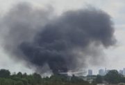 Katastrofa samolotu w Warszawie. Samolot stanął w ogniu, są pierwsi poszkodowani