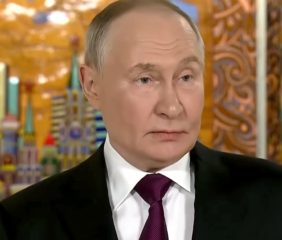 Niepokojące zdjęcia satelitarne z Rosji przy granicach państw NATO. Moskwa się szykuje?