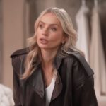 Nowy rozdział w programie „Kocham Cię, Polsko” przyniósł nie tylko zmiany w składzie prowadzących, ale także nowe komentarze zza kulis telewizji. Łukasz Kadziewicz, który zastąpił Filipa Gurłacza w roli kapitana jednej z drużyn, wykorzystał okazję do opowiedzenia o swojej codziennej pracy w Telewizji Polskiej. Szczególnie dużo ciepłych słów skierował pod adresem Agnieszki Woźniak-Starak.