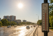 IMGW bije na alarm. Pilne alerty dla 15 województw, Polacy muszą się przygotować