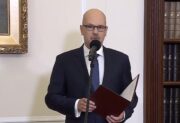 Od ślubowania Berka minęło kilka godzin, a tu takie wieści. Świeczkowski nagle wyszedł przed TK i pilnie ogłosił