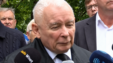 Ludzie nie wytrzymali i wyszli na ulice. Tłum zebrał się pod TK, gdy nagle pojawił się Kaczyński. Szokujące co ogłosił prezes PiS